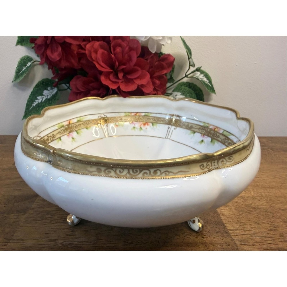 Vintage Nippon Hand Painted Footed Porcelain Bowl Gold Trim Decor‎